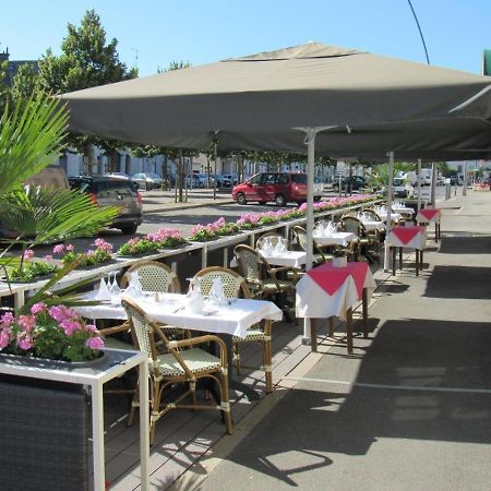Hotel Le Relais De La Poste Pithiviers Esterno foto