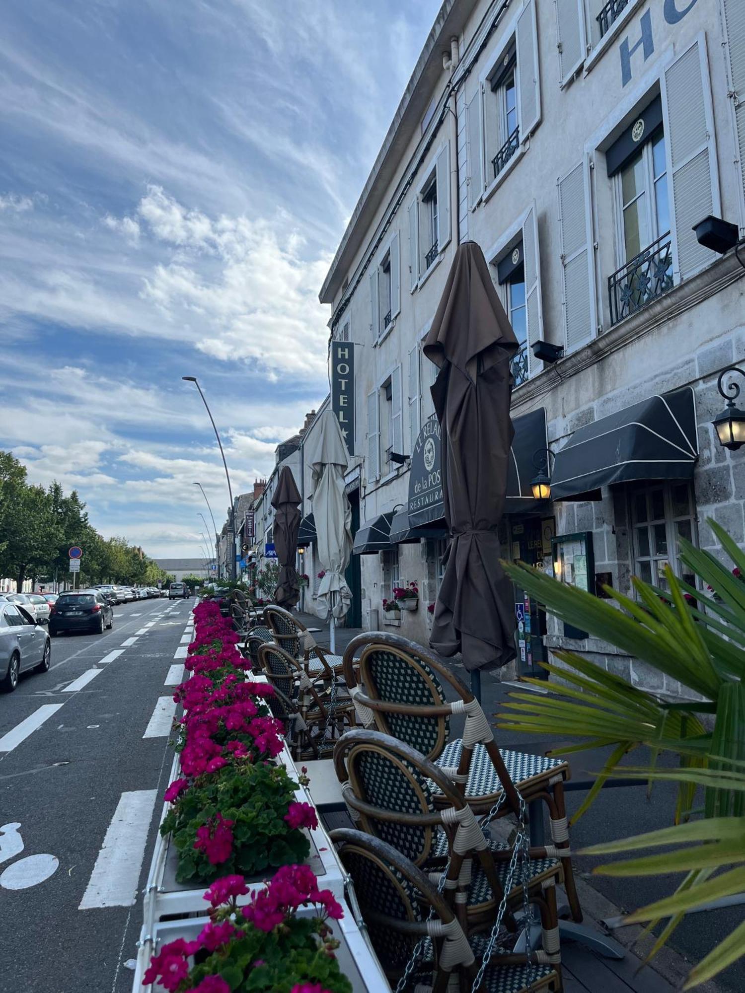 Hotel Le Relais De La Poste Pithiviers Esterno foto